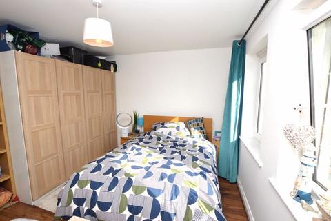 1 bedroom flat for sale, 1 Bedroom Apartment with Parking, Addison Road, Tunbridge Wells