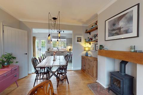 10 Brackenley Avenue, Embsay, Skipton, BD23 6QP
