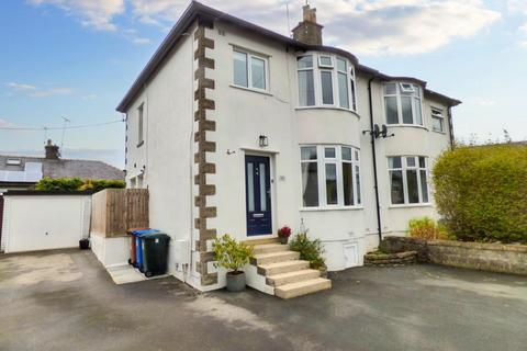 10 Brackenley Avenue, Embsay, Skipton, BD23 6QP