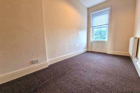 2 bedroom flat to rent, Dorchester Road, Weymouth