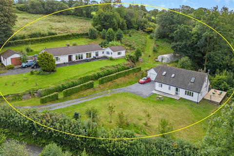 9 bedroom bungalow for sale, Capel Isaac, Llandeilo, Carmarthenshire, SA19