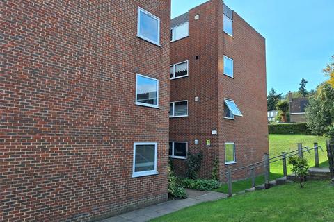 2 bedroom apartment for sale, Pampisford Road, Purley, CR8