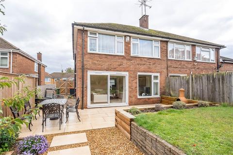 3 bedroom semi-detached house for sale, Goldstone Crescent, Dunstable LU5