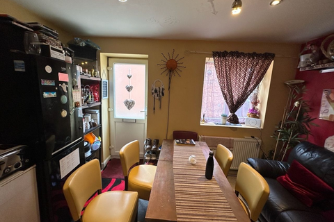 undefined, Braintree CM7