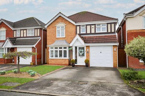 4 bedroom detached house for sale, Dove Close, Warwickshire CV12