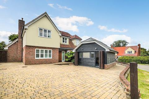 Corner House Cradle End, Little Hadham, Ware, SG11 2EN