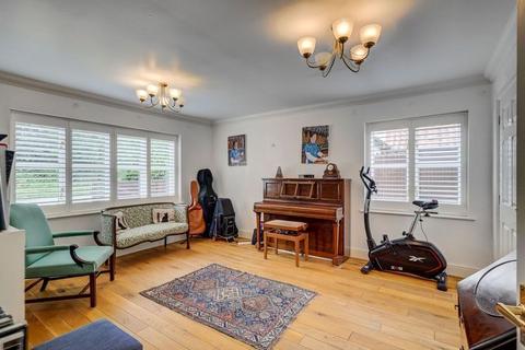 Corner House Cradle End, Little Hadham, Ware, SG11 2EN