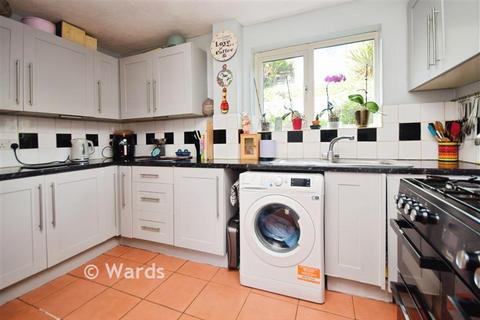 3 bedroom end of terrace house for sale, St. David's Avenue, Aycliffe, Dover, Kent