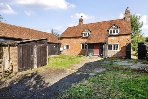 4 bedroom detached house for sale, Bellingdon,  Buckinghamshire,  HP5