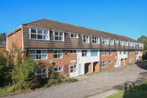 2 bedroom flat for sale, Grasmere Way, Linslade, Leighton Buzzard, LU7