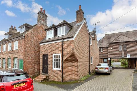 2 bedroom cottage for sale, High Street, Charing, Kent