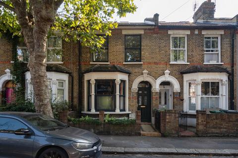 91 Granleigh Road, London, E11 4RG