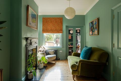 91 Granleigh Road, London, E11 4RG