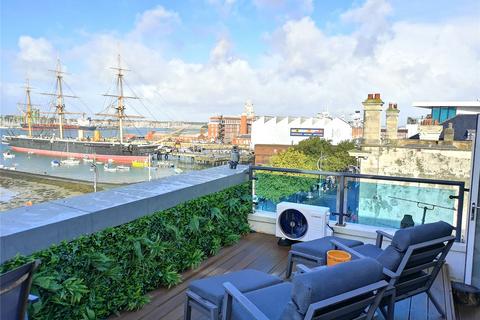 2 bedroom penthouse for sale, Gieves Apartments, 23 The Hard, Portsmouth, Hampshire, PO1