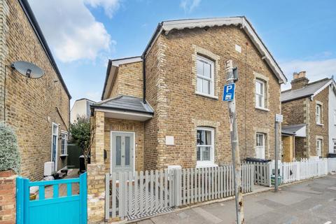 185 Kings Road, Kingston Upon Thames, KT2 5JH