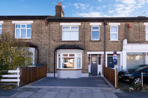 44 Ethronvi Road, Bexleyheath, DA7 4BB
