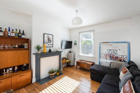 44 Ethronvi Road, Bexleyheath, DA7 4BB