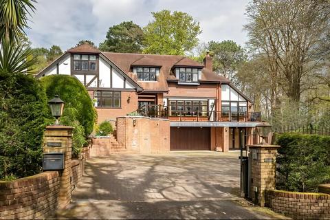 5 bedroom detached house for sale, Corfe Lodge Road, Broadstone