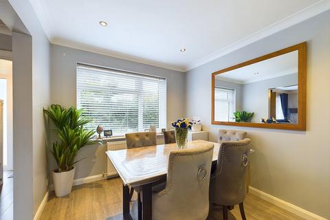 3 bedroom end of terrace house for sale, Heather Walk, Hazlemere, High Wycombe, Buckinghamshire