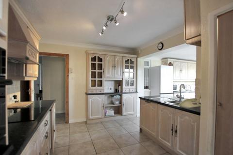 3 bedroom detached bungalow for sale, St. Marys Road, New Romney TN28