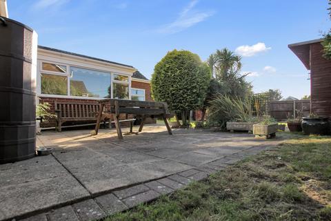 3 bedroom detached bungalow for sale, St. Marys Road, New Romney TN28