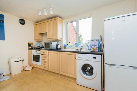 2 bedroom maisonette for sale, Rectory Gardens, Irthlingborough NN9