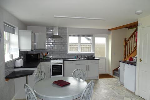 2 bedroom semi-detached house to rent, Beach Cottage, Tynygongl, Benllech, Amlwch, Ynys Mon