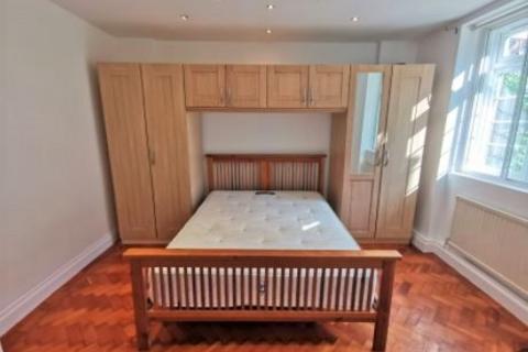 undefined, Regent's Park, London NW8