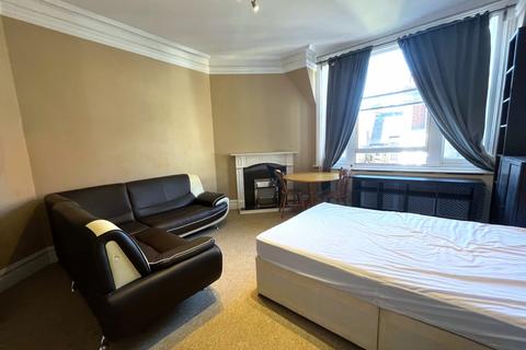 1 bedroom flat to rent, Paddington, London W9