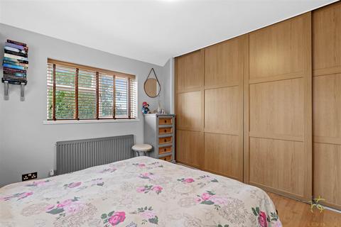 64 Sandscroft Avenue, Broadway, WR12 7EL