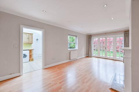 4 bedroom flat for sale, Thirsk Road, Battersea, London, SW11