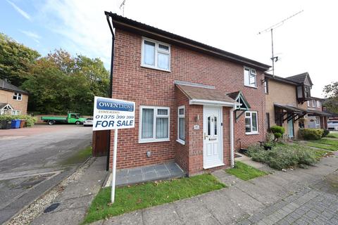 2 bedroom end of terrace house for sale, Curling Lane, Badgers Dene, Grays