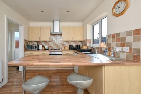 4 bedroom detached house for sale, Berkeley Close, Priorslee, TF2