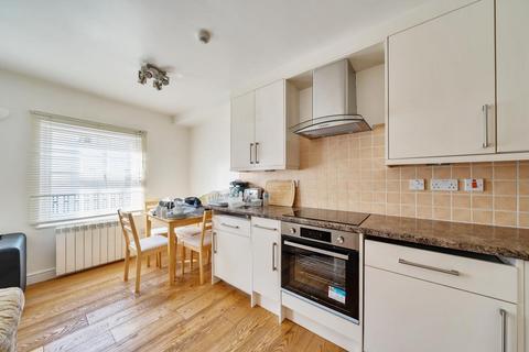 1 bedroom apartment to rent, Richmond Hill,  Richmond,  TW10