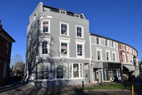 2 bedroom flat to rent, Flat 6 - Danuta House, Surrey KT8