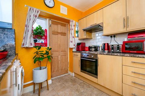 2 bedroom apartment for sale, Chinbrook Road, LONDON, SE12