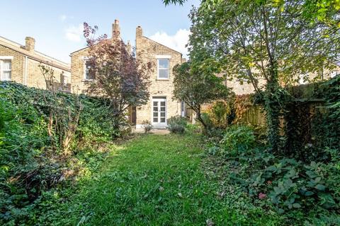 37 Wiverton Road, London, SE26 5JA