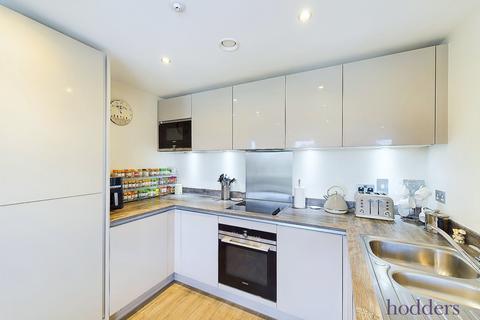 1 bedroom apartment for sale, Coxwell Apartments, Hawker Drive, Addlestone, Surrey, KT15