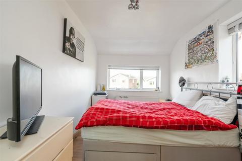 24 Chantry Heath Crescent, Knowle, Solihull, B93 9NH