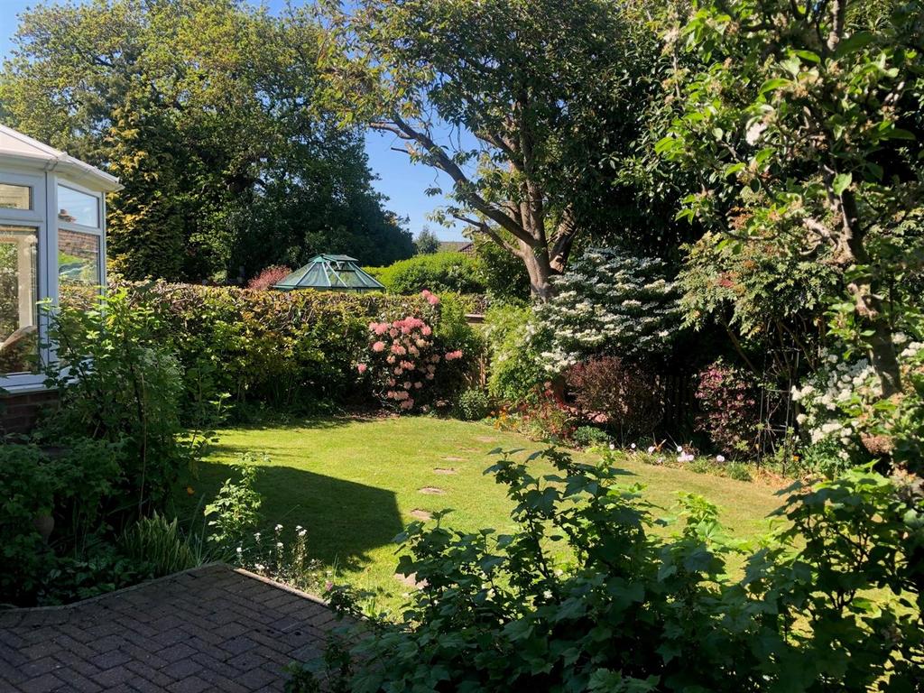 Garden Rear.jpg