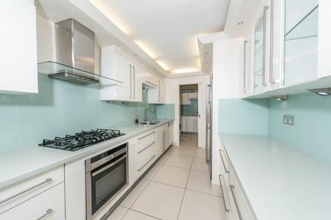 4 bedroom terraced house to rent, Hornby Close, London, NW3