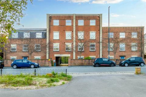 2 bedroom apartment for sale, Jubilee Court, Bristol, BS4