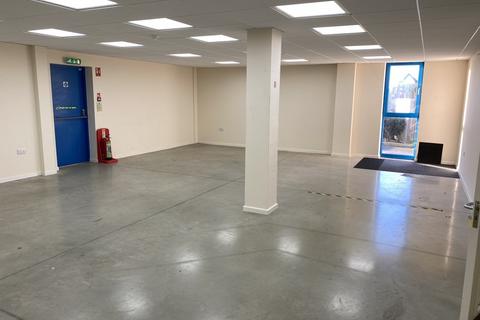 Industrial park to rent, Evershed Way, Shoreham-By-Sea BN43