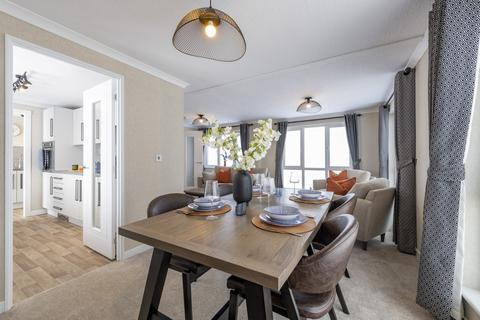 undefined, Godalming, Surrey, GU8