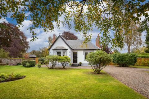 3 bedroom bungalow for sale, The Bield, Perth Road, Blairgowrie, PH10 6EN