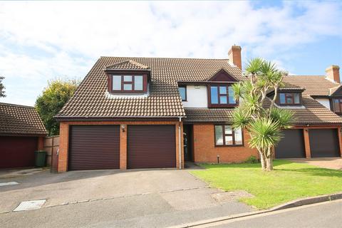 4 bedroom detached house for sale, Palmerston Avenue, Slough