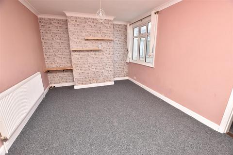 32 Birch Avenue, Grimsby, DN34 4RD