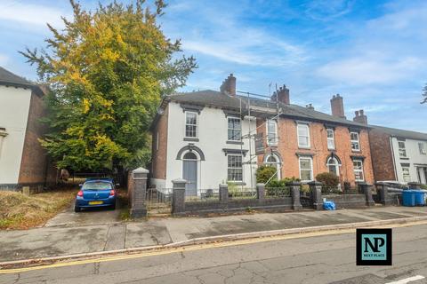 3 bedroom end of terrace house to rent, Albert Road, Tamworth, B79