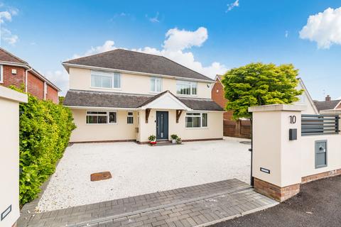 5 bedroom detached house for sale, Seymour Road, Ringwood BH24