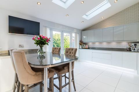 5 bedroom detached house for sale, Seymour Road, Ringwood BH24